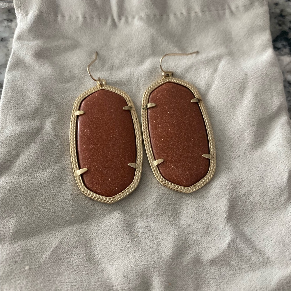Kendra Scott Danielle earrings